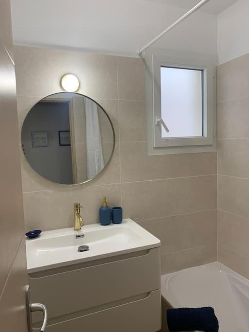 Villa Bleu Marine Chic Calme Et Jardin Andrezieux-Boutheon Εξωτερικό φωτογραφία