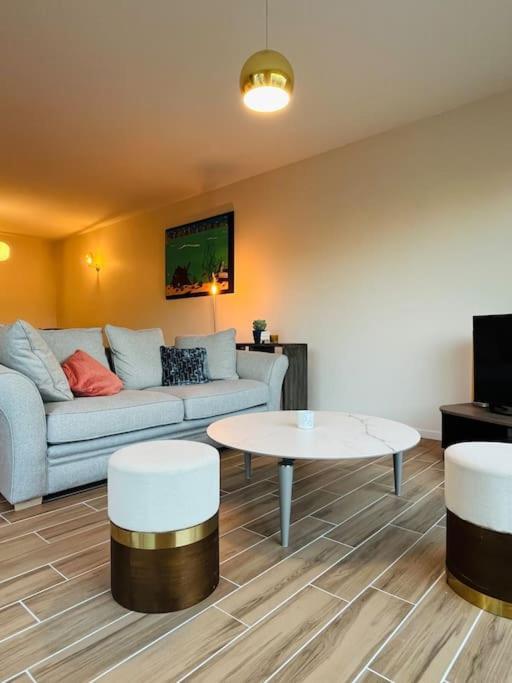 Villa Bleu Marine Chic Calme Et Jardin Andrezieux-Boutheon Εξωτερικό φωτογραφία