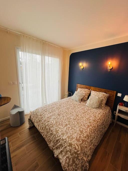 Villa Bleu Marine Chic Calme Et Jardin Andrezieux-Boutheon Εξωτερικό φωτογραφία